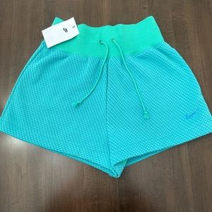 Women's Nike Sportswear Phoenix Fleece High Rise Shorts Spring Green Siz…